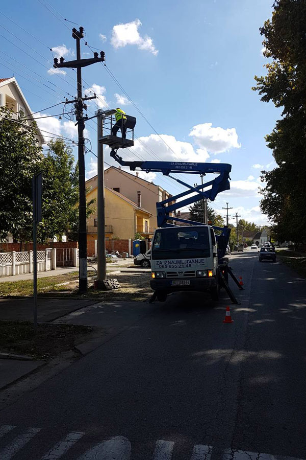 Iznajmljivanje dizalice sa korpom za visinske radove na dalekovodu